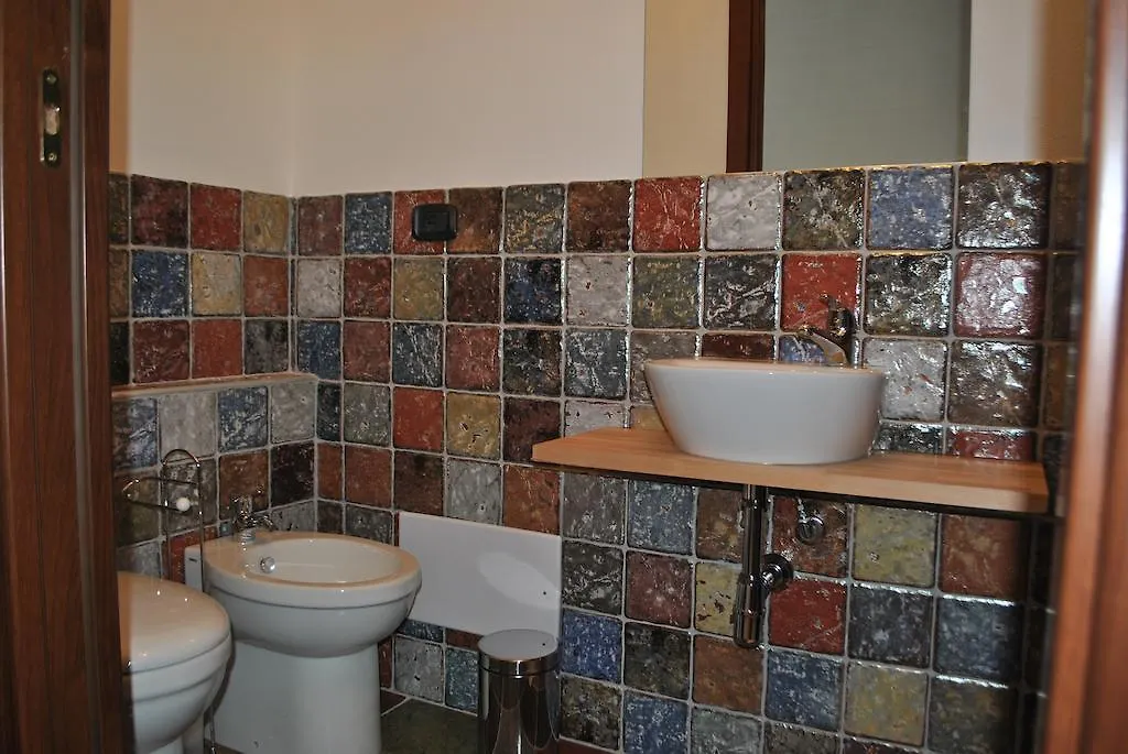 Raxul Room Sestu