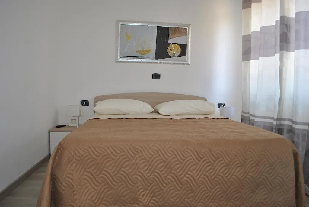 Pensión Raxul Room Sestu